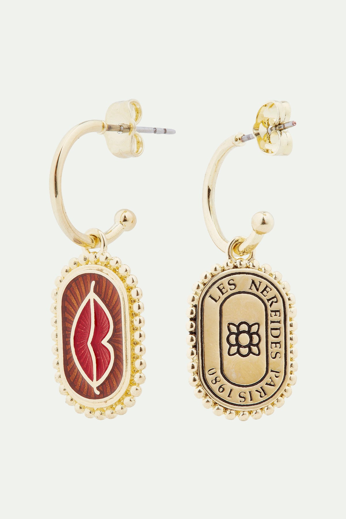 Boucles d'oreilles tiges asymétriques protection divine
