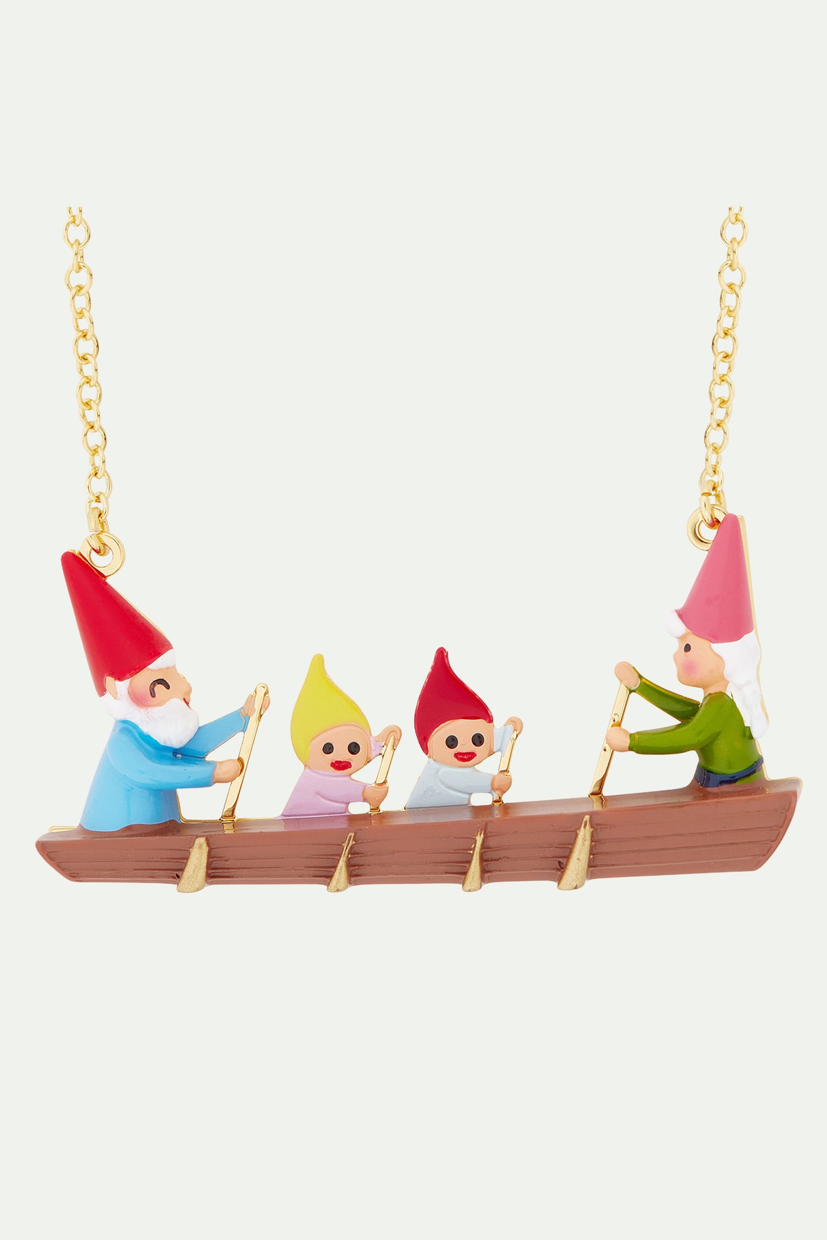 Collier plastron famille champimignon en pirogue