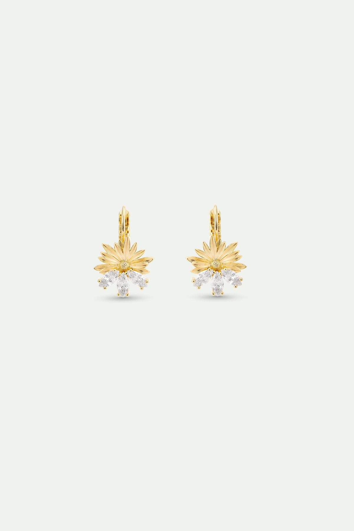 Boucles d'oreilles dormeuses dorées marguerite et pierres blanches