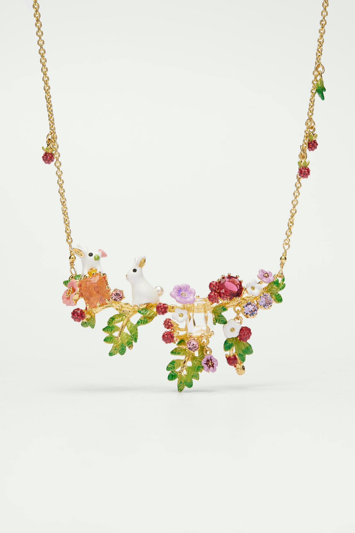 Collier plastron lapin rencontre enchantée