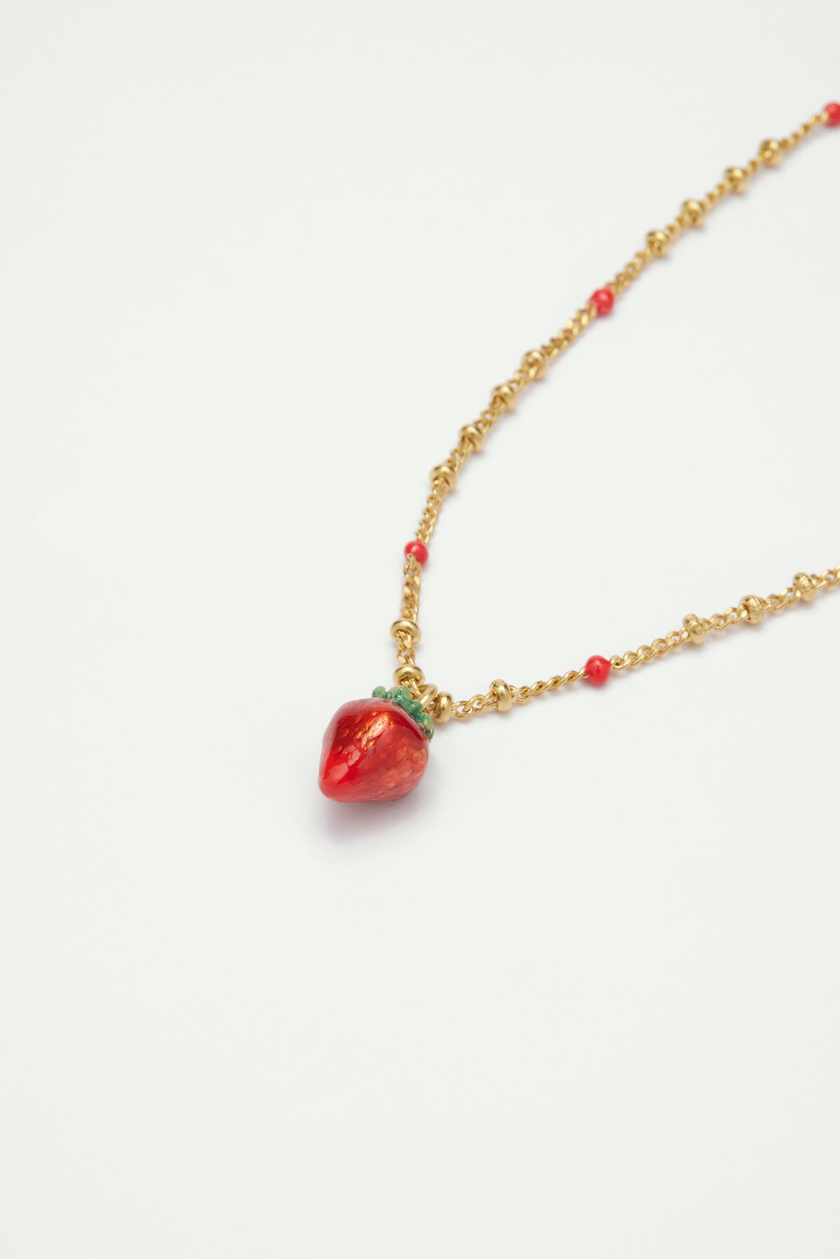 Bracelet pendentif fraise