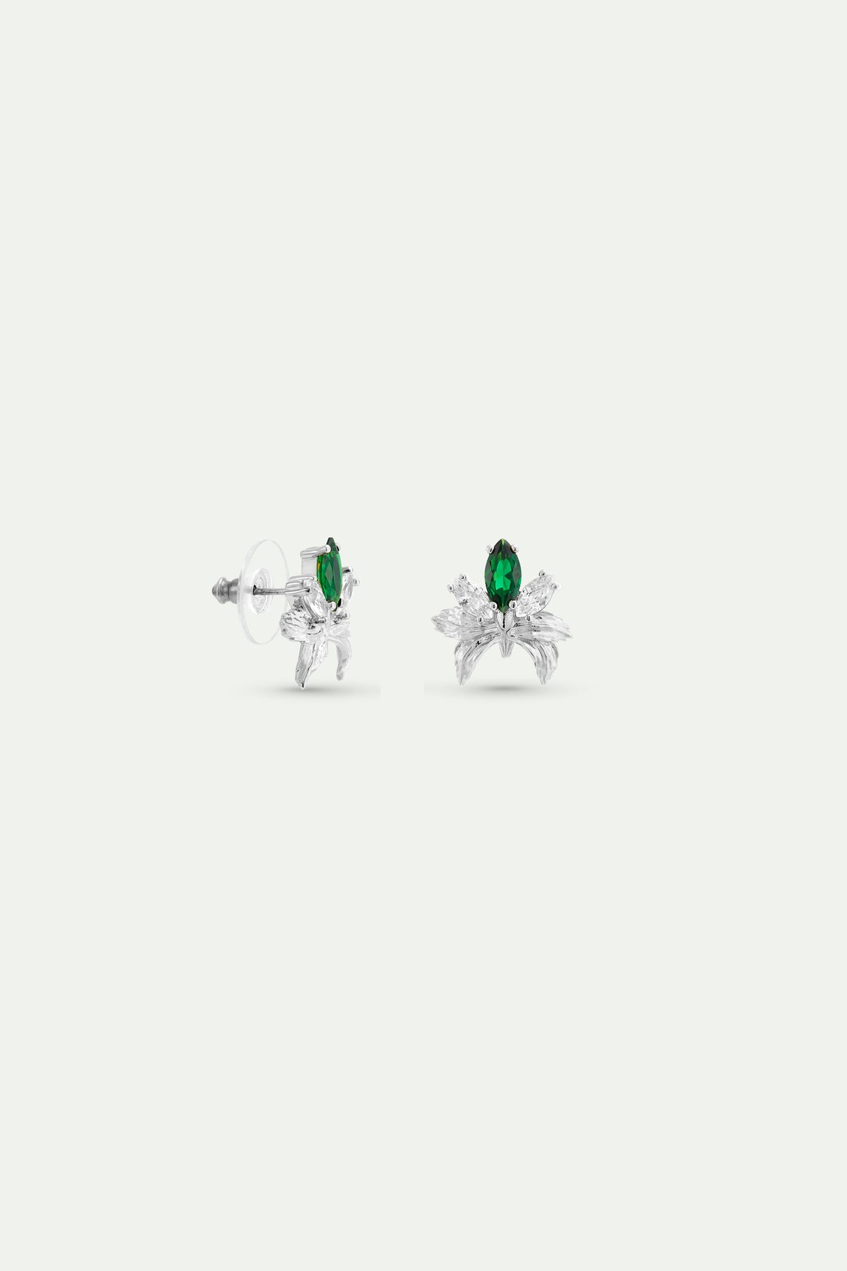 Boucles d'oreilles argentées orchidée et pierres blanches et verte