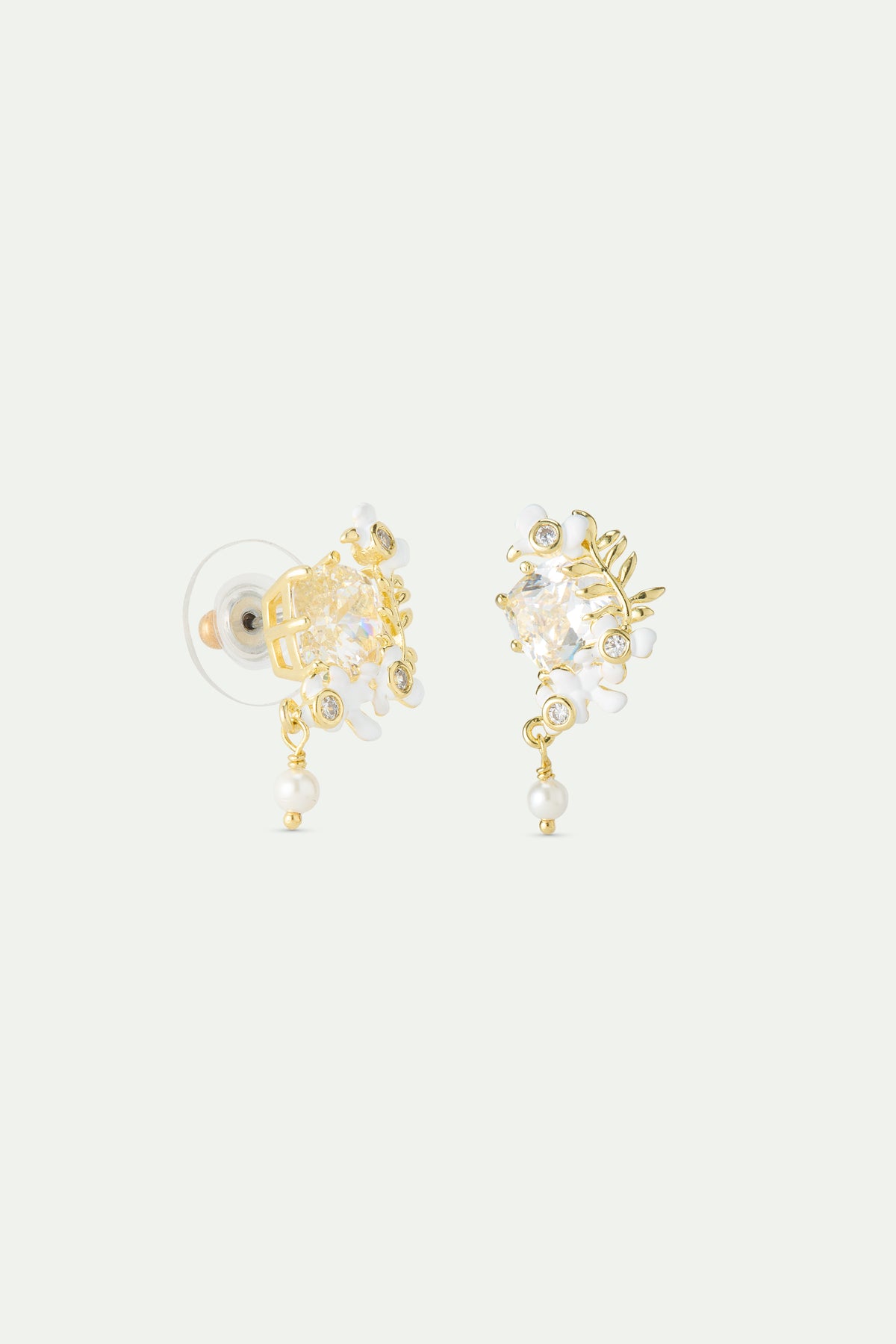 Boucles d'oreilles tiges pierre facetté, laurier doré, glycine blanche et perle de culture