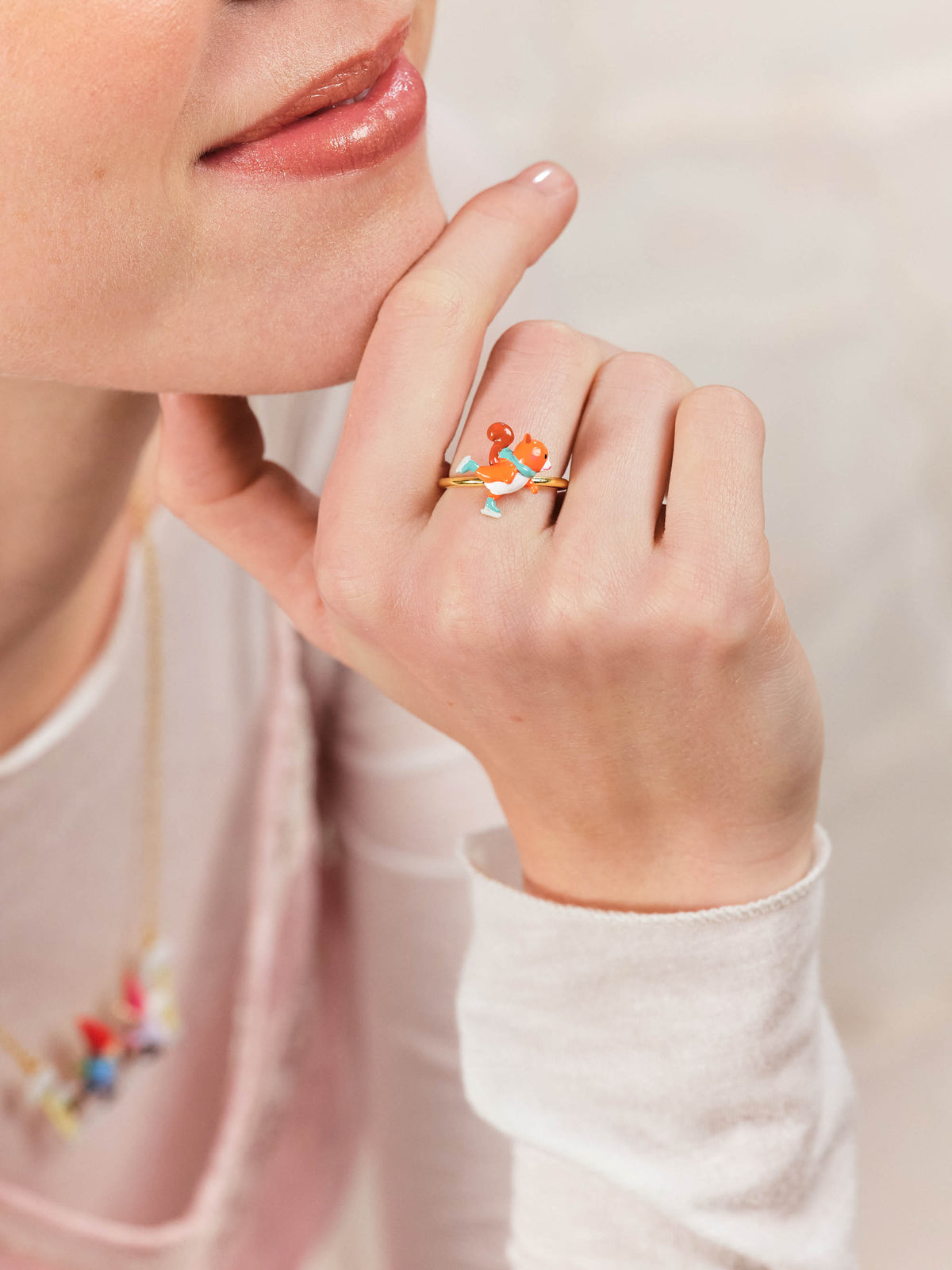 Bague ajustable écureuil en patins à glace